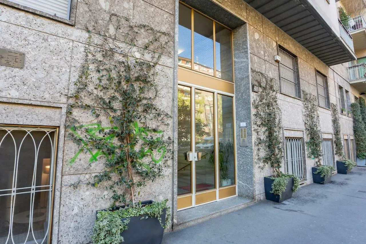 The Best Rent - Cozy Studio Apartment In Milan Downtown