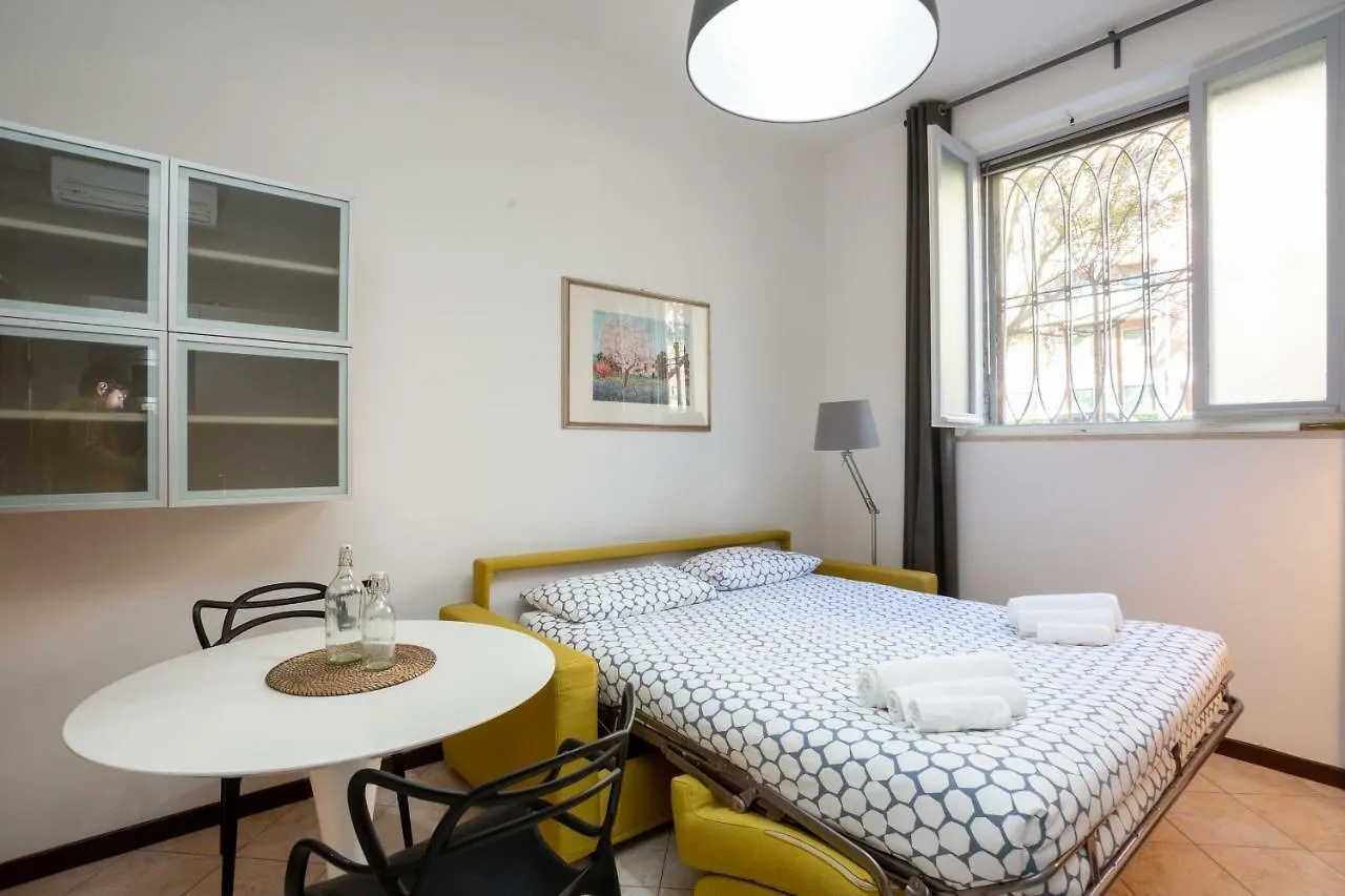 The Best Rent - Cozy Studio Apartment In Milan Downtown 0*,